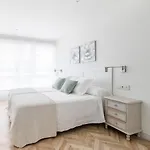 Apartment Moderno Y Calido A 9 Min De La Playa