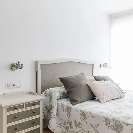 Moderno Y Calido A 9 Min De La Playa Apartment