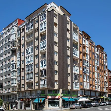 Moderno Y Cálido A 9 Min De La Playa Apartamento Gijón